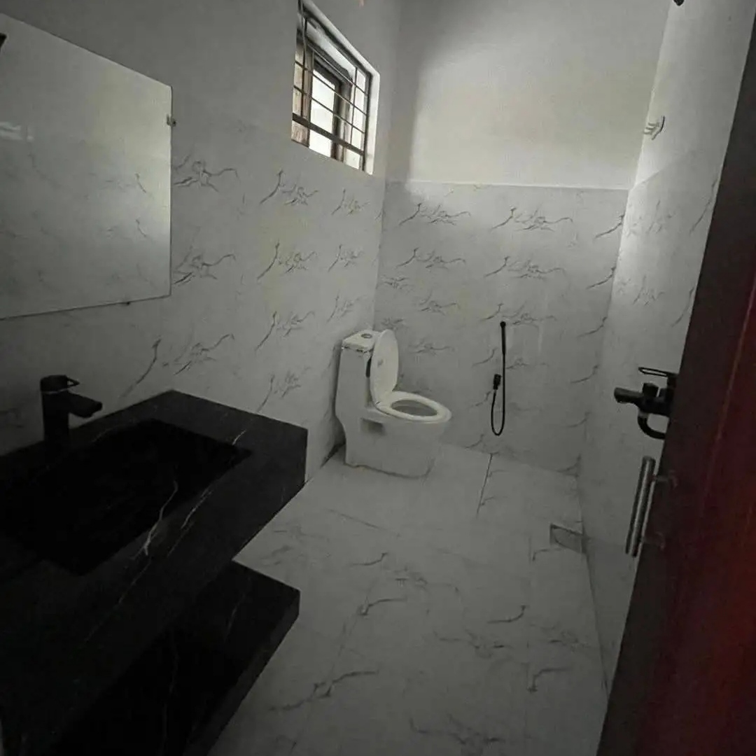 Premium House For Sale - Image 3